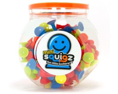 Przyssawki Squigz Mini Silikonowe Klocki. Wydawca: Fat brain toys Co. SmakLiter.pl Opakowanie Przyssawki Squigz Mini Silikonowe Klocki