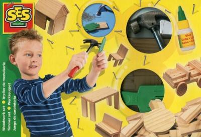 Mały stolarz. Wydawca: SES Creative. SmakLiter.pl Opakowanie Mały stolarz