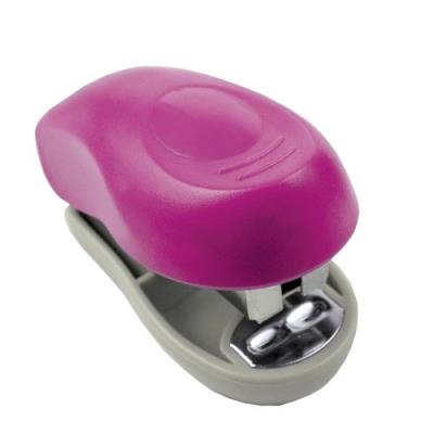 Opakowanie Zszywacz plastikowy mini  różowy 8 kartek