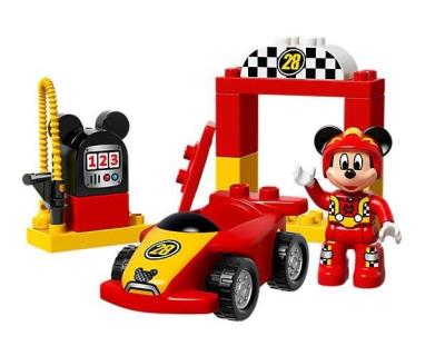 Lego DUPLO 10843 Wyścigówka Mikiego. Autor: Duplo. SmakLiter.pl Okładka książki Lego DUPLO 10843 Wyścigówka Mikiego