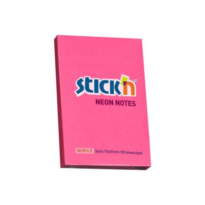Notes samoprzylepny ciemnoróżowy neon 76x51mm. Wydawca: Stickn. SmakLiter.pl Opakowanie Notes samoprzylepny ciemnoróżowy neon 76x51mm