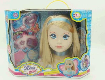 Opakowanie Głowa do czesania z akcesoriami