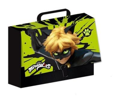 Okładka książki Teczka z rączką - Walizeczka - Czarny Kot Miraculum