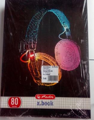 Opakowanie Zeszyt A4/80k kratka Black&White (5szt)