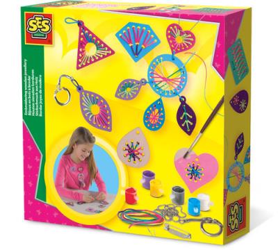 Opakowanie Biżuteria do samodzielnego wykonania  z elementów drewnianych