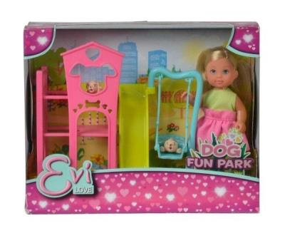 Okładka książki Evi na placu zabaw dla szczeniaczków