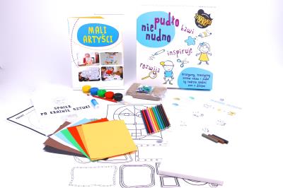 Opakowanie PUDŁO NIE NUDNO MALI ARTYŚCI