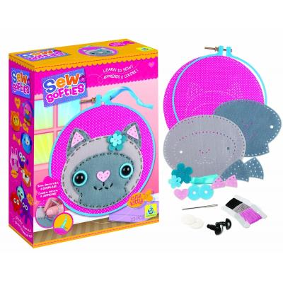 Opakowanie ZESTAW KREATYWNY USZYJ OBRAZEK Z KOTKIEM 74616