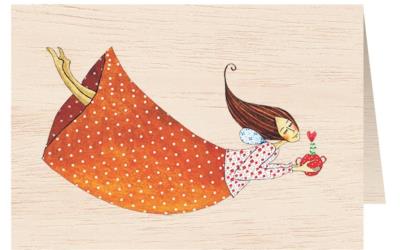 Karnet drewniany C6 + koperta Kobieta w sukience. Wydawca: Cozywood. SmakLiter.pl Opakowanie Karnet drewniany C6 + koperta Kobieta w sukience