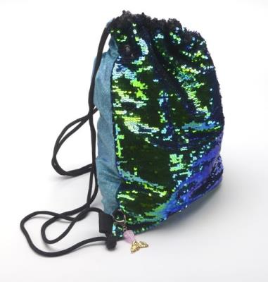 Plecak-worek Syrenka cekiny. Wydawca: Jawi. SmakLiter.pl Opakowanie Plecak-worek Syrenka cekiny