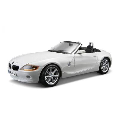 Opakowanie BMW Z4 1:24 biały BBURAGO