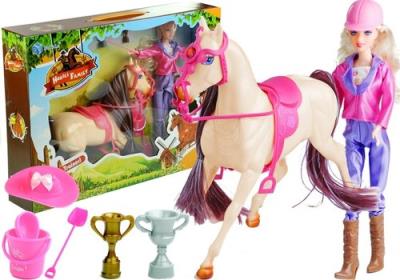 Opakowanie Lalka i koń w stajni + akcesoria biały