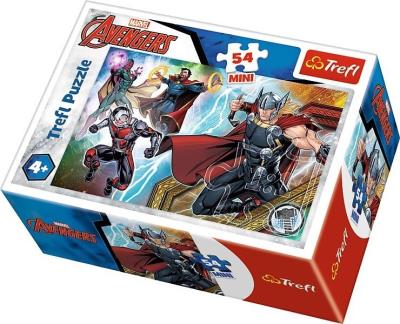 Puzzle 54 mini Bohaterowie The Avengers 4 TREFL. Wydawca: Trefl. SmakLiter.pl Opakowanie Puzzle 54 mini Bohaterowie The Avengers 4 TREFL