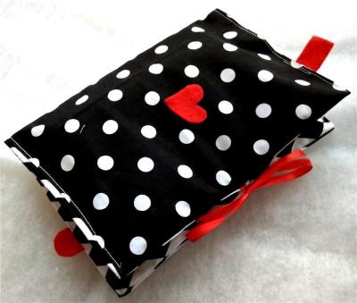 Opakowanie Świat małego serduszka. Kontrastowa książeczka...