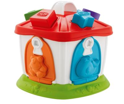 Domek zwierząt 2w1. Wydawca: Chicco. SmakLiter.pl Opakowanie Domek zwierząt 2w1