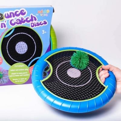 Opakowanie Dwa dyski wraz z piłeczką