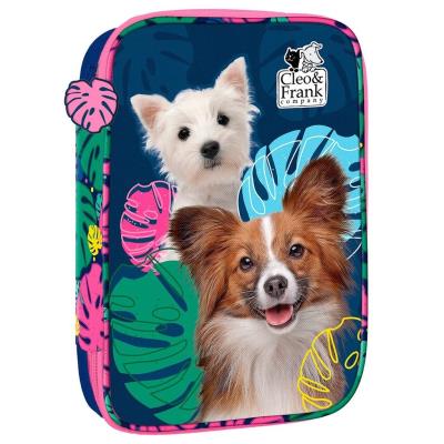 Piórnik z wyp. 1-kom Cleo i Frank 20 DERFORM. Wydawca: Derform. SmakLiter.pl Opakowanie Piórnik z wyp. 1-kom Cleo i Frank 20 DERFORM