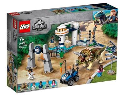 Lego JURASSIC WORLD 75937 Atak triceratopsa. Wydawca: Lego. SmakLiter.pl Opakowanie Lego JURASSIC WORLD 75937 Atak triceratopsa