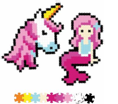 Puzzle 700 Pixelki Jixelz Bajkowi przyjaciele. Wydawca: Qelements. SmakLiter.pl Opakowanie Puzzle 700 Pixelki Jixelz Bajkowi przyjaciele