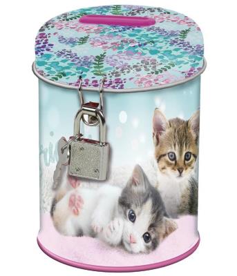 Skarbonka z kłódką Cleo i Frank 21. Wydawca: Derform. SmakLiter.pl Opakowanie Skarbonka z kłódką Cleo i Frank 21