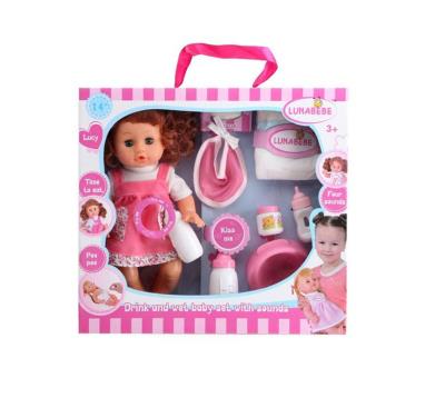 Opakowanie Lalka pije i siusia