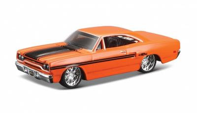 Opakowanie SAMOCHÓD PLYMOUTH GTX 70' SKALA 1:64 MAISTO 15494/77059