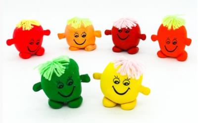 Gnotek antystresowy 10cm mix. Wydawca: Pierot Wydawnictwo. SmakLiter.pl Opakowanie Gnotek antystresowy 10cm mix