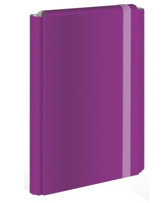 Teczka z gumką twarda oprawa A4+ fioletowa. Wydawca: Noster. SmakLiter.pl Opakowanie Teczka z gumką twarda oprawa A4+ fioletowa