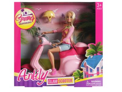 Opakowanie Lalka 30 cm na skuterze