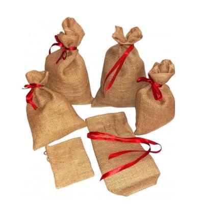 Opakowanie Woreczek jutowy prezentowy 17x25cm 10szt Natura