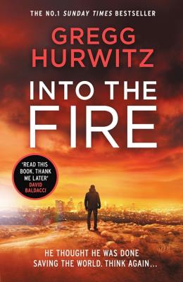 Into the Fire. Autor: Hurwitz	 Gregg. SmakLiter.pl Okładka książki Into the Fire