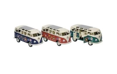 Opakowanie Van Volkswagen z kwiatkami hipisowskimi