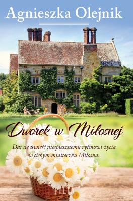 Okładka książki Dworek w miłosnej wyd. kieszonkowe
