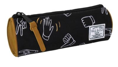 Okładka książki Piórnik tuba czarny Dłonie PAUL&CO