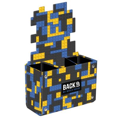 Pojemnik na przybory szkolne backup 3 a 52 bricks. Wydawca: Derform. SmakLiter.pl Opakowanie Pojemnik na przybory szkolne backup 3 a 52 bricks