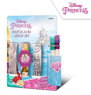 Zegarek elektroniczny + 2 paski Księżniczki. Wydawca: Cass Film. SmakLiter.pl Opakowanie Zegarek elektroniczny + 2 paski Księżniczki