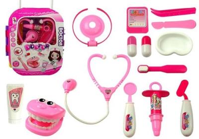 Zestaw lekarski w walizce różowy. Wydawca: Lean Toys. SmakLiter.pl Opakowanie Zestaw lekarski w walizce różowy