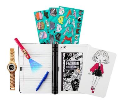 Opakowanie LOL Surprise OMG Fashion Journal