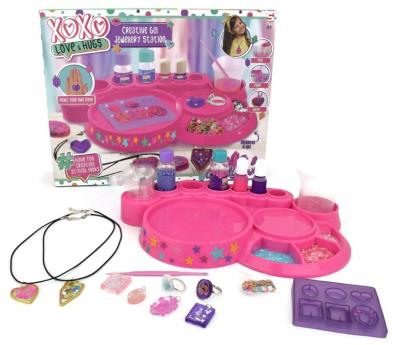 Opakowanie Xoxo Kryształowa biżuteria Kreatywna stacja