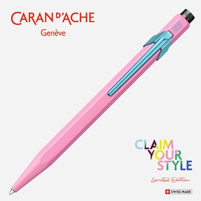Opakowanie Długopis CARAN DACHE 849 Claim Your Style Ed2 Hibiscus Pink M w pudełku różowy