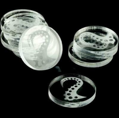 Znaczniki akryl transparentne okrągłe 22x3mm 10szt. Wydawca: Crafters. SmakLiter.pl Opakowanie Znaczniki akryl transparentne okrągłe 22x3mm 10szt