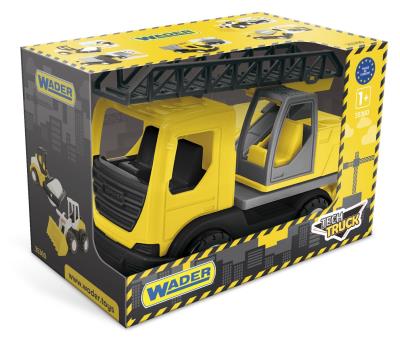 Tech Truck straż pożarna. Wydawca: Wader. SmakLiter.pl Opakowanie Tech Truck straż pożarna