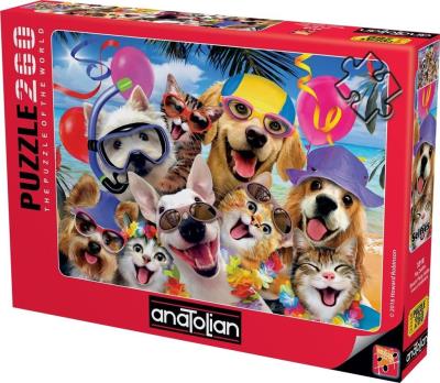 Puzzle 260 Impreza za plaży. Wydawca: Anatolian. SmakLiter.pl Opakowanie Puzzle 260 Impreza za plaży