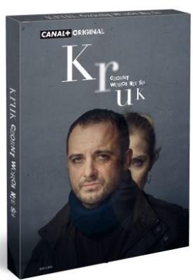 Kruk. Czerwony wron nie śpi 3DVD. Autor: Pieprzyca Maciej. SmakLiter.pl Okładka książki Kruk. Czerwony wron nie śpi 3DVD