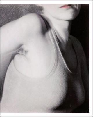 Okładka książki O niej. Teresa Gierzyńska