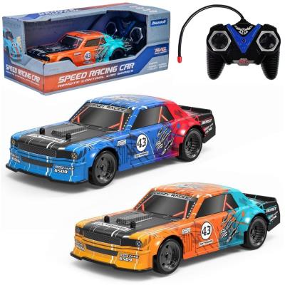 Opakowanie Auto sportowe na radio 1:24