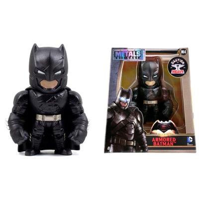 Batman metalowa figurka 10 cm. Wydawca: Jada. SmakLiter.pl Opakowanie Batman metalowa figurka 10 cm