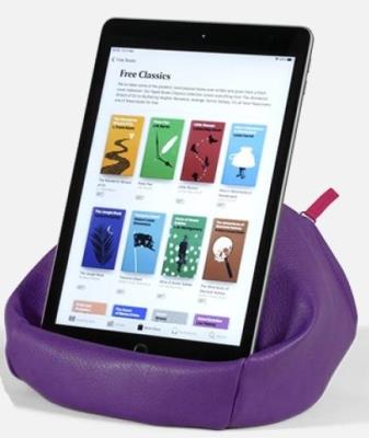 Bean Bag Pufa z kieszonką pod książkę/tablet fiole. Wydawca: IF. SmakLiter.pl Opakowanie Bean Bag Pufa z kieszonką pod książkę/tablet fiole