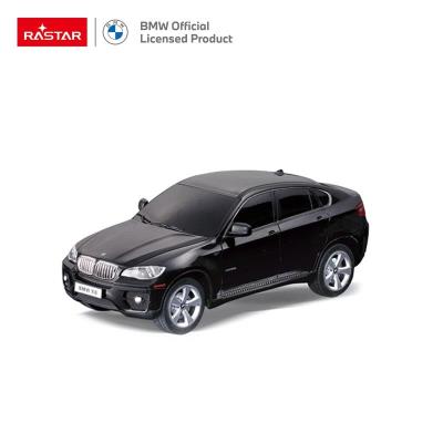 BMW X6 R/C 1:24. Wydawca: Rastar. SmakLiter.pl Opakowanie BMW X6 R/C 1:24