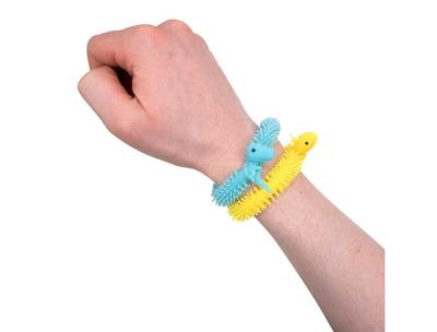Opakowanie Bransoletka rozciągliwa rekin lub dinozaur MIX